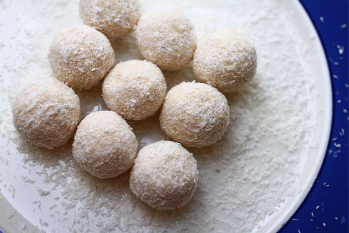 Creamy Coconut Cinnamon Keto Fat Bombs Recipes