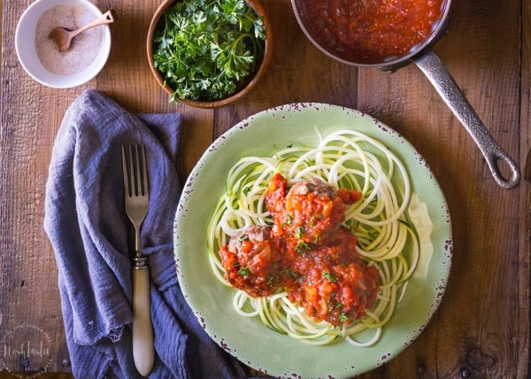 Paleo Meal Prep Italian Meatballs with Marinara Sauce and Zoodles