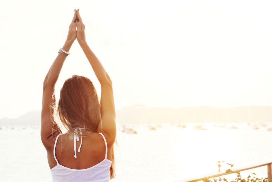 10 Beginner Plus Size Yoga Poses for Women