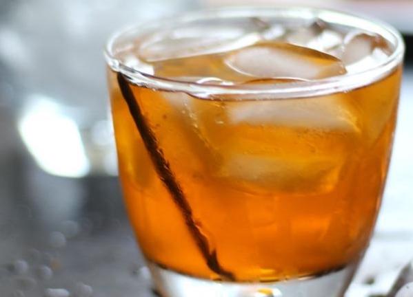 Low Carb Alcoholic Drinks Vanilla Old Fashioned