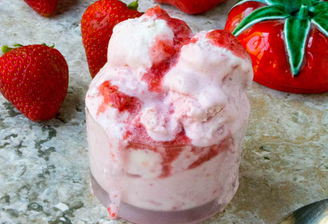 Strawberry Cheesecake Swirl Keto Ice Cream Recipes
